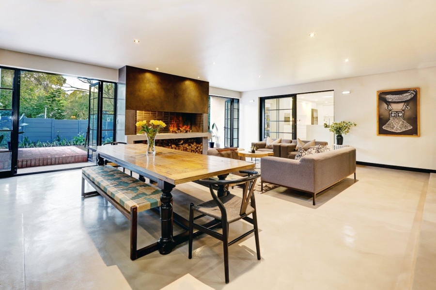 6 Bedroom Property for Sale in Welgemoed Western Cape